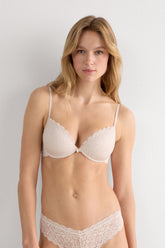 Lace Push Up Bra Elegant Silhouette