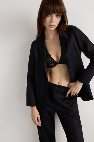 The Pure Linen Jacket Effortless Versatility