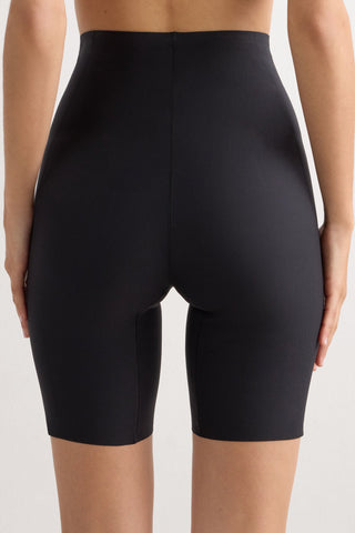 Sculpting Raw Cut Shorts Invisible Under Clothes