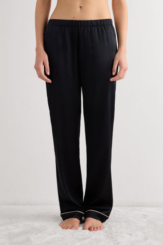Elegant Silk Pants for Nighttime Glamour