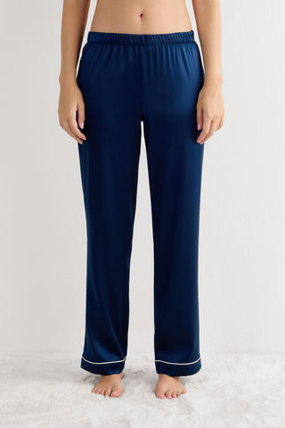 Elegant Silk Pants for Nighttime Glamour