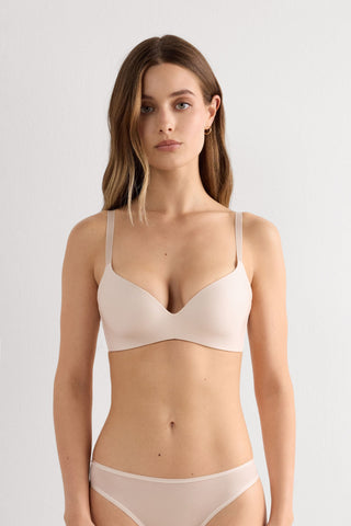 Wireless Triangle Bra in Ultralight Microfiber