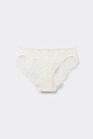 Ethereal Embrace Lace Panties