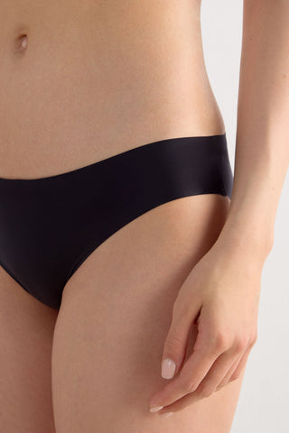 Invisible Seamless Panties For Everyday Confidence