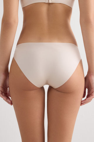 Invisible Seamless Panties For Everyday Confidence