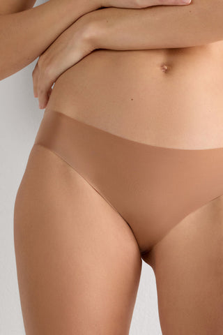 Invisible Seamless Panties For Everyday Confidence