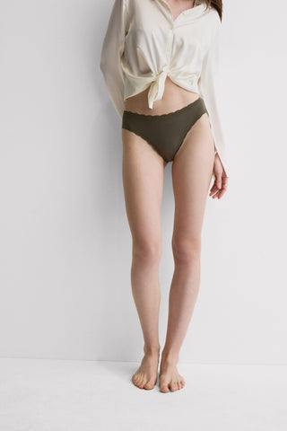 Soft Cotton Lace Panties Feminine Elegance